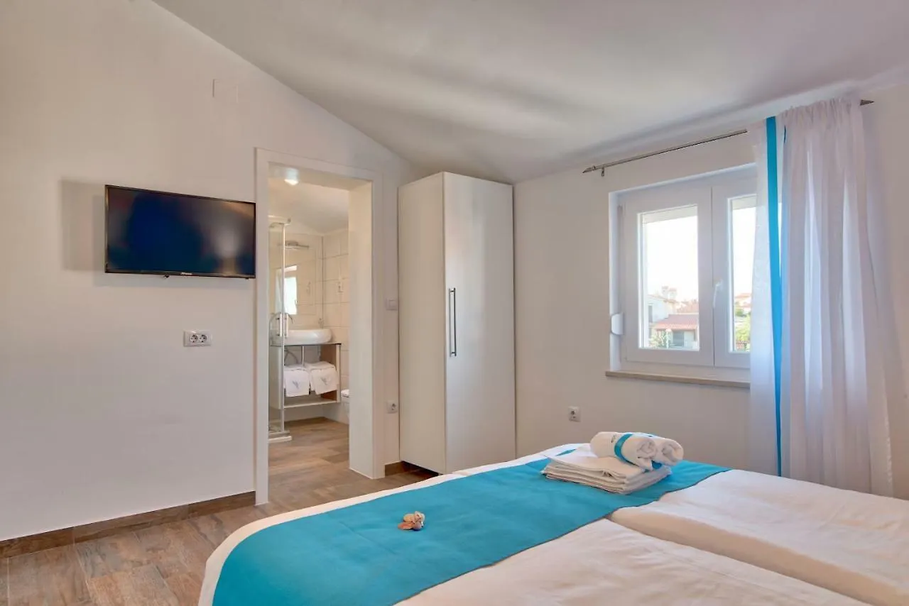 9 Bedroom Villa In Medulin Croacia